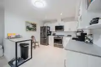 8077 169 STREET - thumbnail 21
