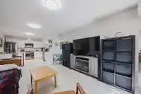 8077 169 STREET - thumbnail 24