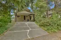 13270 87B AVENUE - thumbnail 2