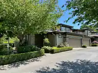 1 6988 177 STREET - thumbnail 3