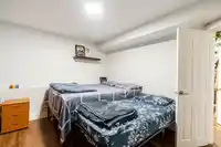 5886 184A STREET - thumbnail 24