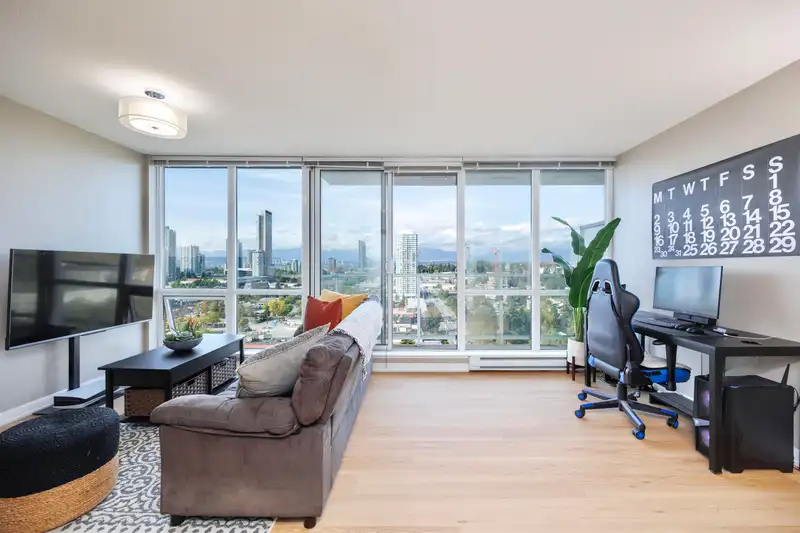 1805 13688 100 AVENUE - photo 2 of 28