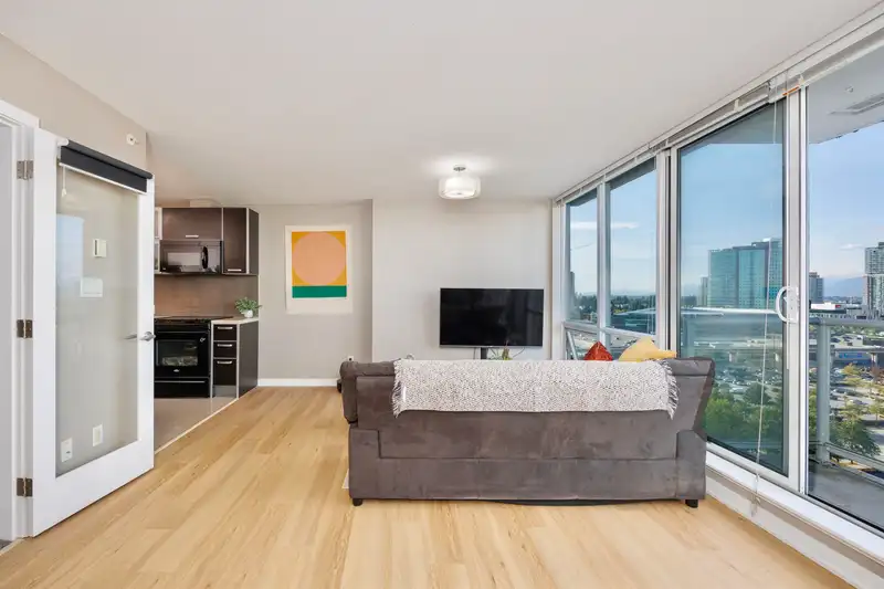 1805 13688 100 AVENUE - photo 4 of 28