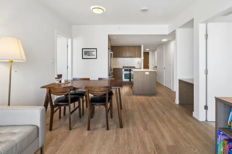 1209 111 E 1ST AVENUE - photo 1 of 25