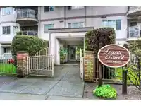 301 9865 140 STREET - thumbnail 1