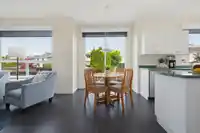 18503 64B AVENUE - thumbnail 20