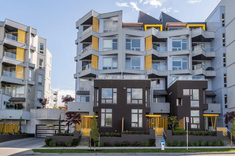 10 32828 LANDEAU PLACE - photo 4 of 25