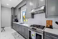 5910 182 STREET - thumbnail 19