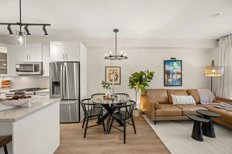 120 20926 83 AVENUE AVENUE - photo 3 of 20