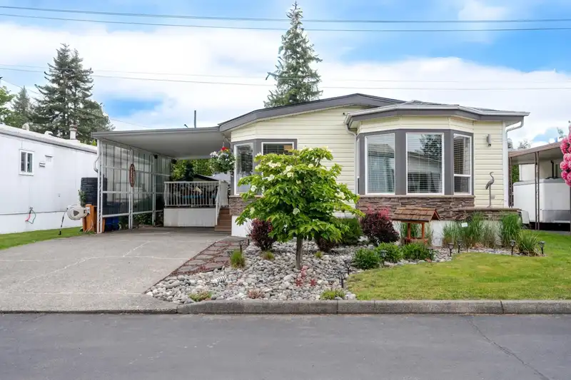 29 8670 156 STREET - photo 1 of 40