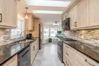 29 8670 156 STREET - thumbnail 11