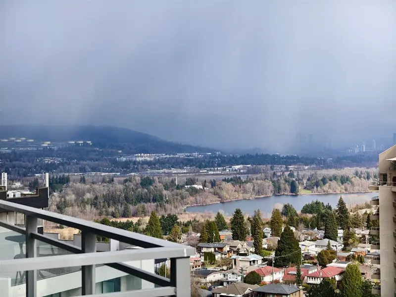 2602 4711 HAZEL STREET - photo 2 of 25