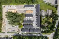 81 9688 182A STREET - thumbnail 6