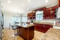 14333 68 AVENUE - thumbnail 7