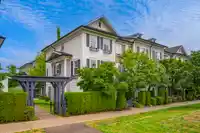 9 7348 192A STREET - thumbnail 1