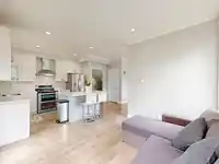22 16772 61 AVENUE - thumbnail 8