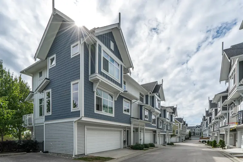 602 11295 PAZARENA PLACE - photo 1 of 25