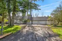 8642 HARVIE ROAD - thumbnail 2