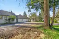 8642 HARVIE ROAD - thumbnail 3