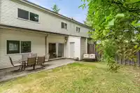 8 8555 KING GEORGE BOULEVARD - thumbnail 25