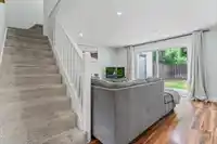 8 8555 KING GEORGE BOULEVARD - thumbnail 4