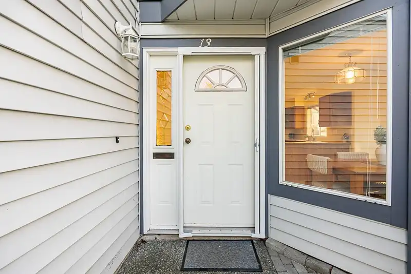13 9255 122 STREET - photo 3 of 34