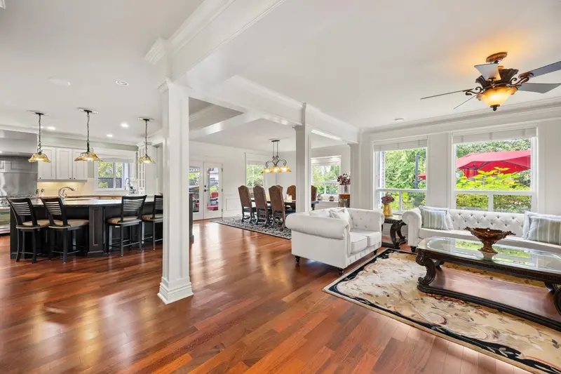 23133 80 AVENUE - photo 4 of 25