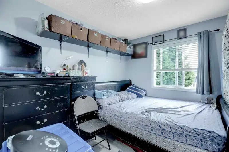 15033 ASHBY PLACE - photo 4 of 35