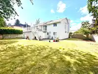 15292 94 AVENUE - thumbnail 1