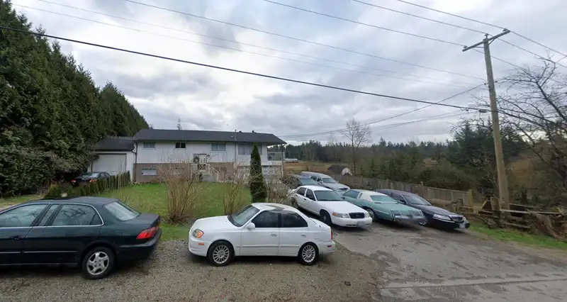 9072 187TH STREET - photo 4 of 20