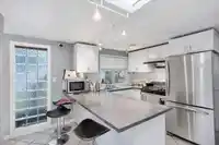 28 8220 KING GEORGE BOULEVARD - thumbnail 10