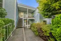 29 10090 137A STREET - thumbnail 18