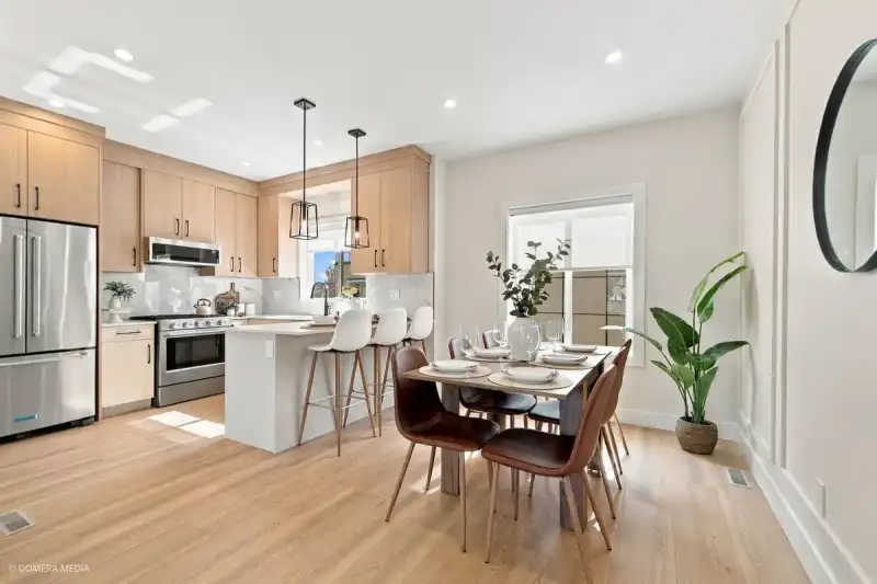 9 17432 58 AVENUE - photo 1 of 25