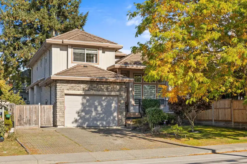 16291 80 AVENUE - photo 1 of 21