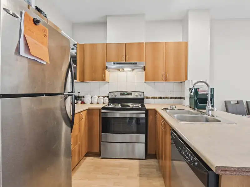 37 6366 126 STREET - photo 4 of 39