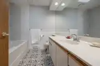 213 7156 121 STREET - thumbnail 14