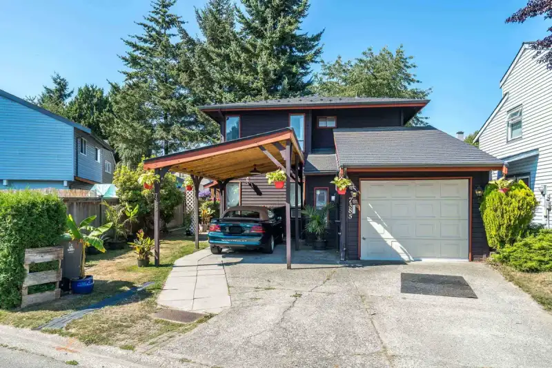 7385 129 STREET - photo 1 of 35