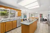 5655 E KILMORE CRESCENT - thumbnail 15