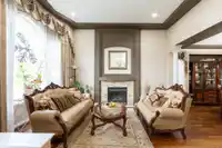 8370 168A STREET - thumbnail 1