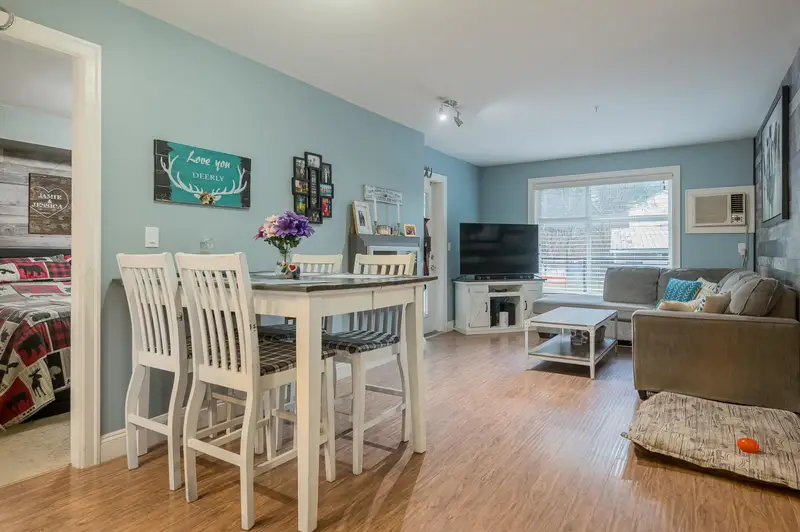 107 45640 ALMA AVENUE - photo 2 of 25