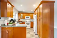 8696 152 STREET - thumbnail 4