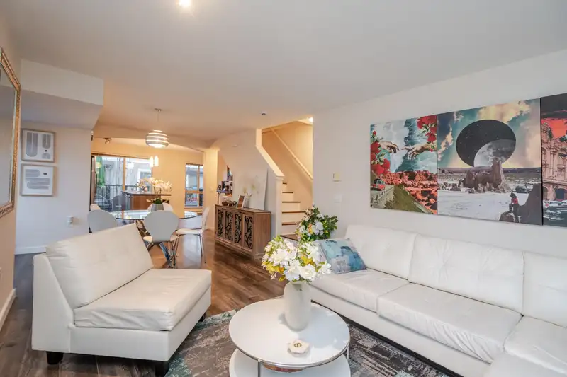 110 6671 121 STREET - photo 3 of 30