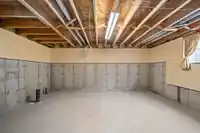 18483 66A AVENUE - thumbnail 32