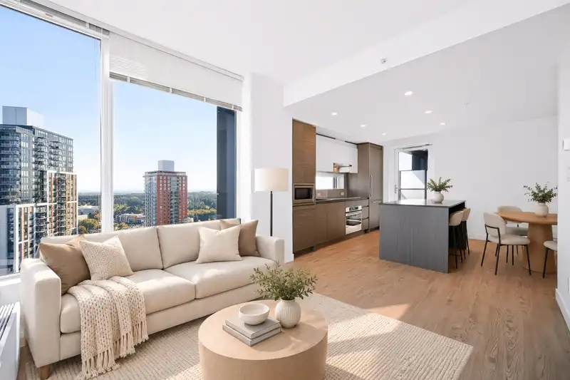 3908 13615 FRASER HIGHWAY - photo 2 of 39
