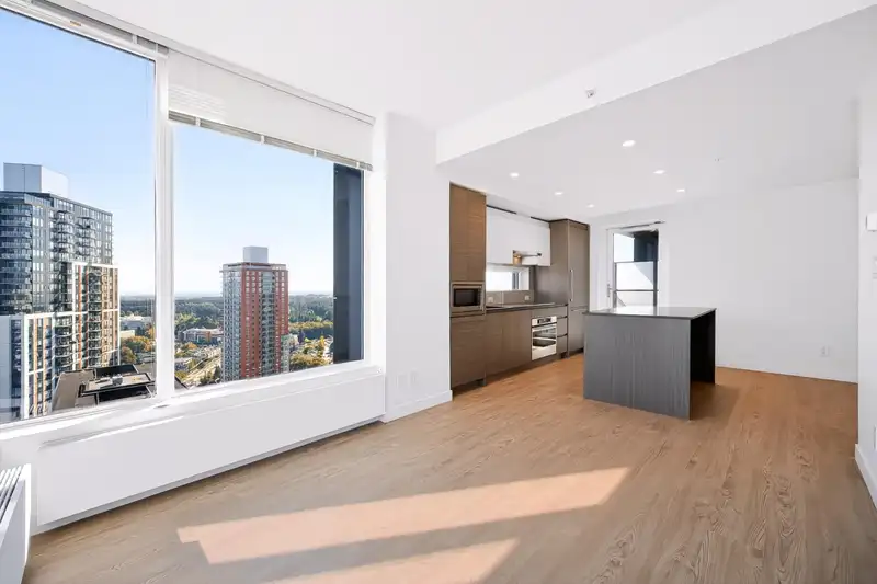 3908 13615 FRASER HIGHWAY - photo 3 of 39