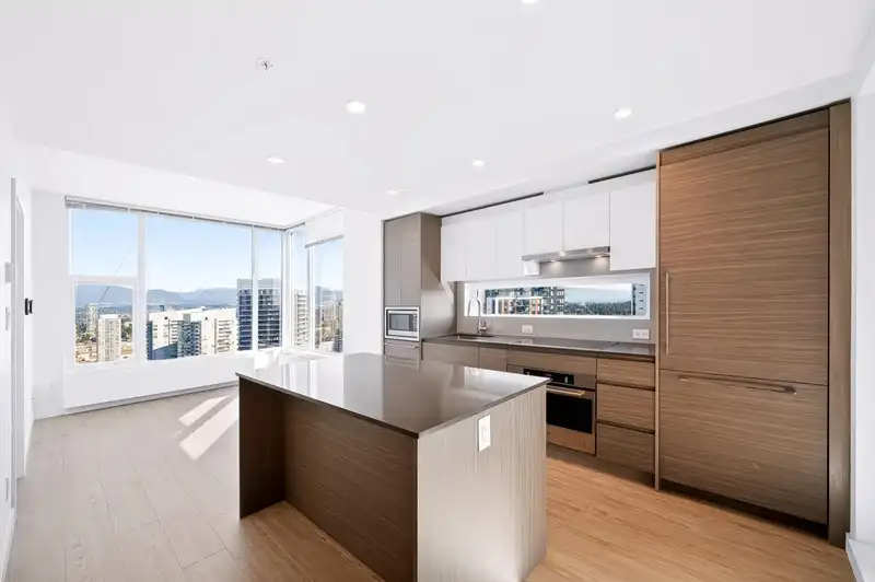 3908 13615 FRASER HIGHWAY - photo 4 of 39