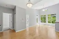 421 15385 101A AVENUE - thumbnail 1