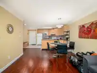 201 8115 121A STREET - thumbnail 7