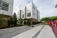 11 6328 KING GEORGE BOULEVARD - thumbnail 2
