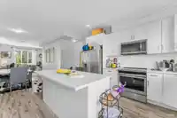 11 8699 158 STREET - thumbnail 2